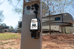 Protecteur 30A avec réinitialisation automatique - 2450J