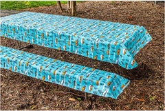 Tablecloth with bench covers